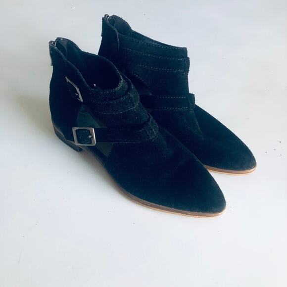 Chinese Laundry Women's 7.5 'Dandie' Suede Pointed Toe Boot Black - Picture 9 of 9